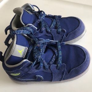 Nike Jordan blue suede 7.5c